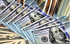 Песков прокомментировал сообщения о возвращении расчетов в долларах с США