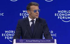 Макрон сообщил о подготовке разговора с Путиным