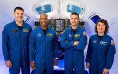 Астронавты лунной миссии Artemis II вернулись на Землю