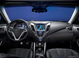 Hyundai Veloster (2012). Передняя панель Hyundai Veloster (2012). Передняя панель