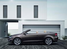 Сравнительный тест-драйв. VW EOS - вид сбоку Сравнительный тест-драйв. VW EOS - вид сбоку
