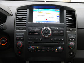 Nissan Pathfinder. Центральная консоль Nissan Pathfinder. Центральная консоль