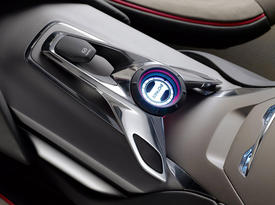 Ford Vertrek Concept. Кнопка включения двигателя Ford Vertrek Concept. Кнопка включения двигателя