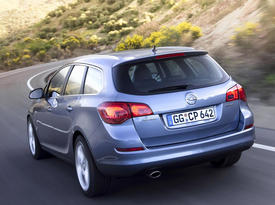 Opel Astra Sports Tourer. Фото 3 Opel Opel Astra Sports Tourer. Фото 3 Opel