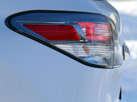 Lexus RX 350. Боковое зеркало, вид сбоку Lexus RX 350. Боковое зеркало, вид сбоку