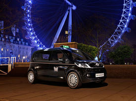 Volkswagen London Taxi Concept у карусели. Фото Volkswagen