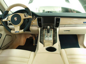 Porsche Panamera Moby Dick by Edo Competition. Салон Porsche Panamera Moby Dick by Edo Competition. Салон