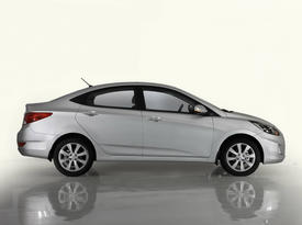 Hyundai Solaris. Вид сбоку Hyundai Solaris. Вид сбоку