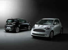Aston Martin Cygnet. Два автомобиля