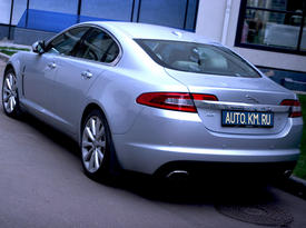 Тест-драйв Jaguar XF. Фото Auto.km.ru Тест-драйв Jaguar XF. Фото Auto.km.ru