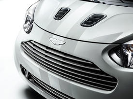 Aston Martin Cygnet. Фары