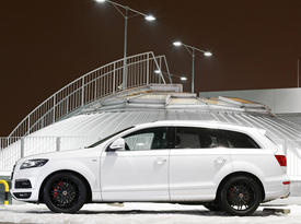 Audi Q7 by MR Car Design. Вид сбоку Audi Q7 by MR Car Design. Вид сбоку