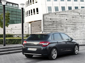Citroёn C4. Вид сзади. Фото Citroёn Citroёn C4. Вид сзади. Фото Citroёn