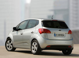 Kia Venga. Вид сзади. Фото Kia Kia Venga. Вид сзади. Фото Kia