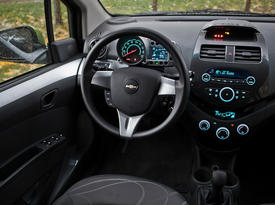 Chevrolet Spark. Фото 5 Auto.km.ru Chevrolet Spark. Фото 5 Auto.km.ru