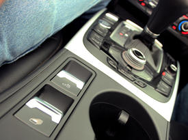 Audi A5 Cabriolet. Фото 1 Василия Заключаева, Auto.km.ru Audi A5 Cabriolet. Фото 1 Василия Заключаева, Auto.km.ru