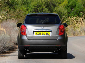 SsangYong Korando. Зад-фронт SsangYong Korando. Зад-фронт