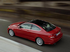 Mercedes-Benz C-Class Coupe. Зад-бок Mercedes-Benz C-Class Coupe. Зад-бок