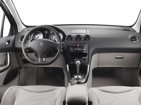 Peugeot 308 (2012). Салон Peugeot 308 (2012). Салон