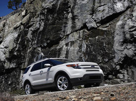 Ford Explorer 2011. Фото 2 Ford