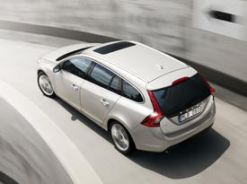 Volvo V60 зад-бок Volvo V60 зад-бок