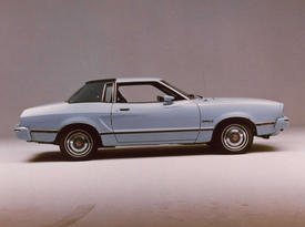 Ford Mustang (1974) Ford Mustang (1974)