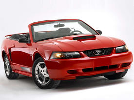 Ford Mustang (2003) Ford Mustang (2003)