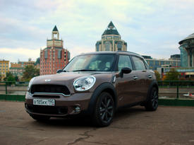 MINI Countryman. Фото 2 Auto.km.ru MINI Countryman. Фото 2 Auto.km.ru