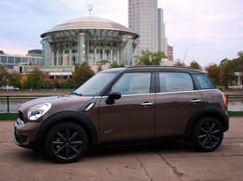 MINI Countryman. Фото 3 Auto.km.ru MINI Countryman. Фото 3 Auto.km.ru