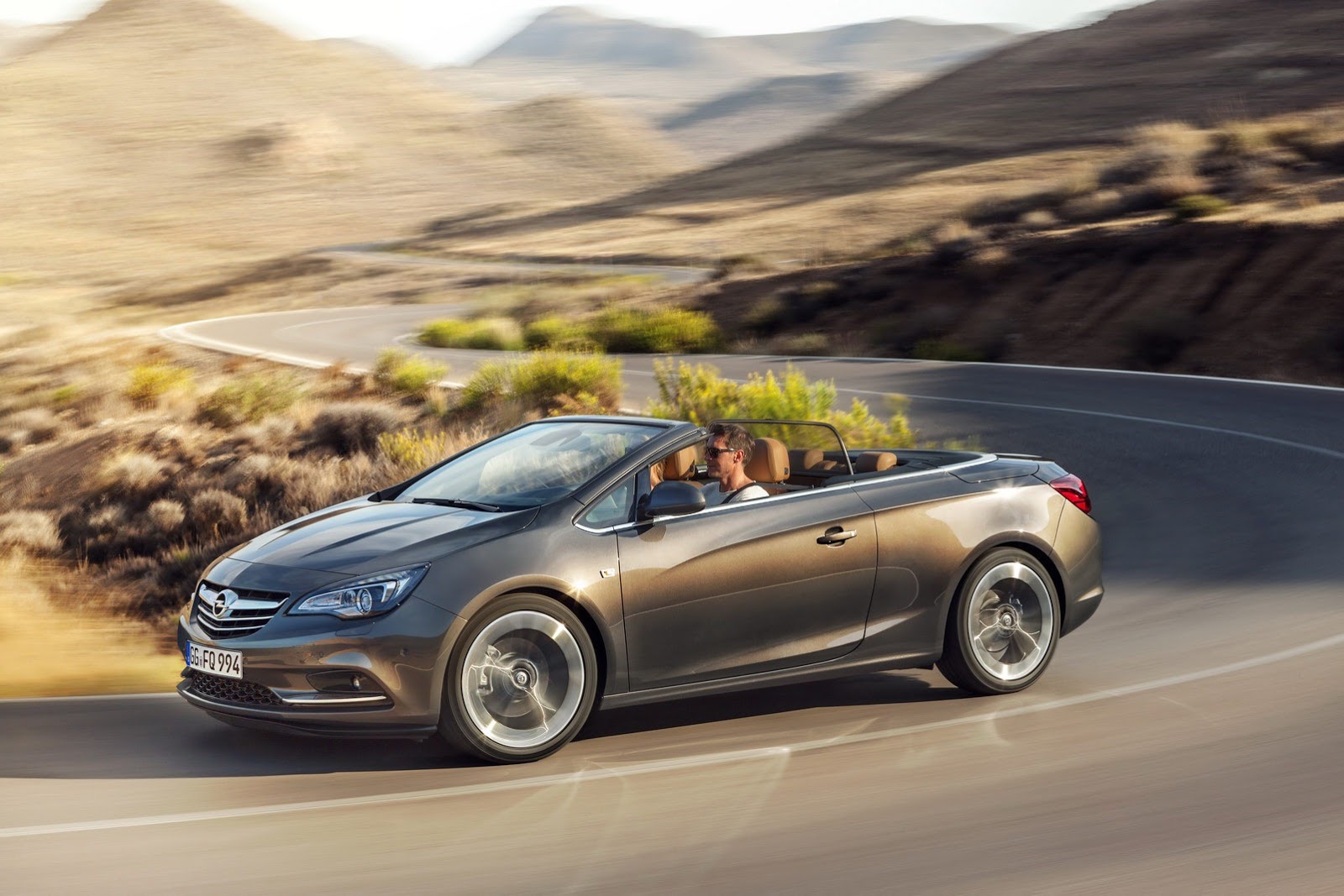 Opel Cascada Фото GM