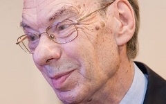 Алексей Баталов