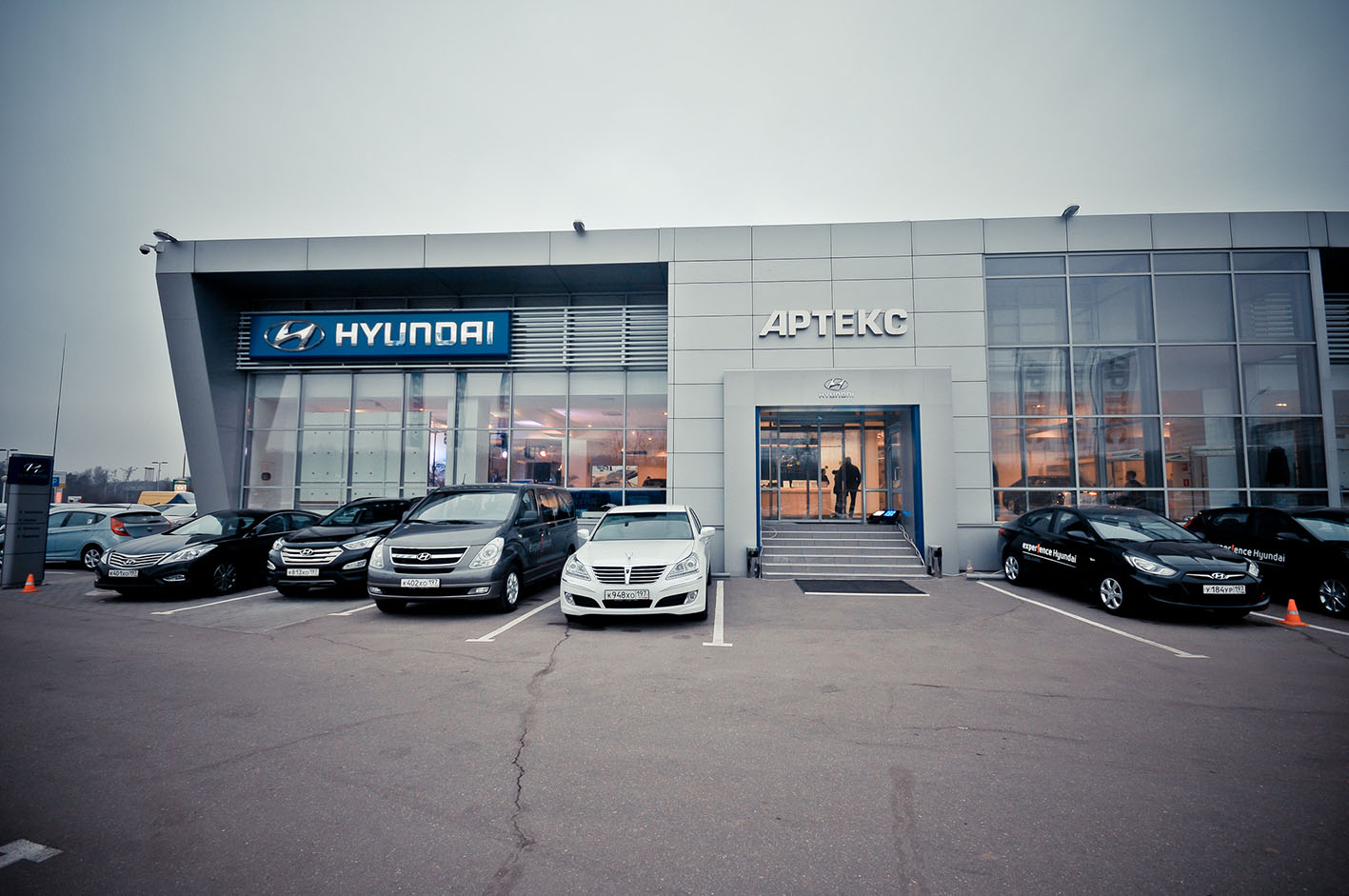 Автосалон Hyundai Фото: Артекс