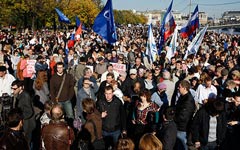 Протест уходит из Москвы в регионы Протест уходит из Москвы в регионы