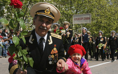 Ветераны в Севастополе. Фото © РИА Новости, Александр Мазуркевич Ветераны в Севастополе. Фото © РИА Новости, Александр Мазуркевич