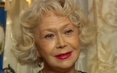Светлана Немоляева