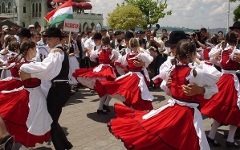 Фестивали в Европе, фото с сайта europansion.ru Фестивали в Европе, фото с сайта europansion.ru