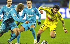 Фото с сайта fc-anji.ru Фото с сайта fc-anji.ru