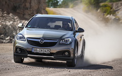 Opel Insignia Country Tourer. Фото Opel