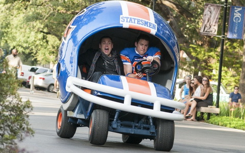 Кадр из фильма «Мачо и ботан 2»