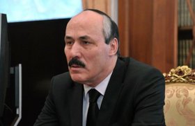 Рамазан Абдулатипов. Фото с сайта wikipedia.org Рамазан Абдулатипов. Фото с сайта wikipedia.org