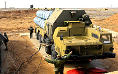ЗРС С-300 © РИА Новости, Михаил Фомичев ЗРС С-300 © РИА Новости, Михаил Фомичев