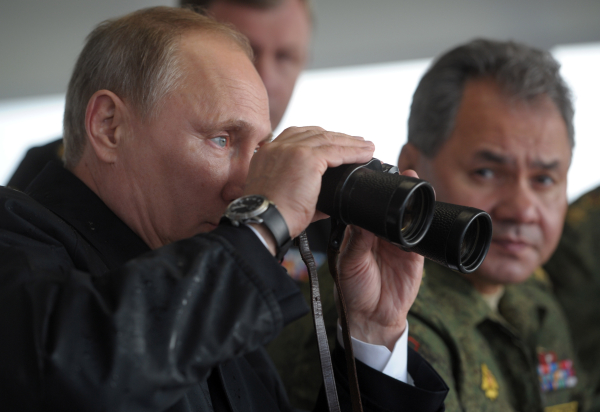 Владимир Путин и Сергей Шойгу © РИА Новости, Алексей Дружинин