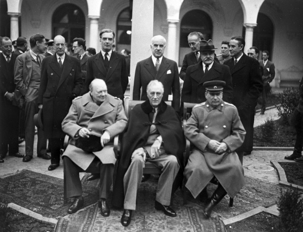 Лидеры стран-участниц Ялтинской конфперенции 1945 года © РИА Новости
