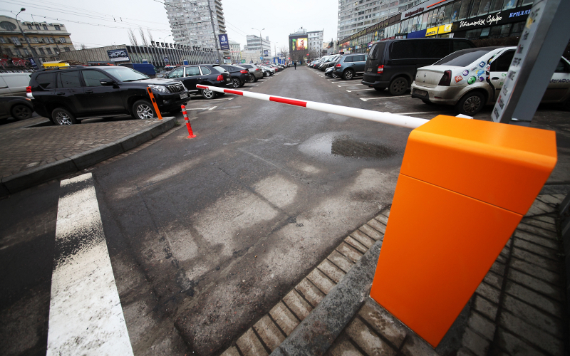 © KM.RU, Алексей Белкин Платная парковка на Арбате © KM.RU, Алексей Белкин