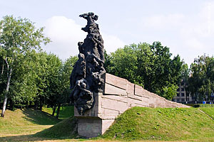 Мемориал «Бабий яр». Фото с сайта rentkiev.net