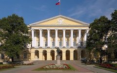 Смольный. Фото с сайта Администрации Санкт-Петербурга gov.spb.ru