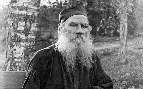 Лев Толстой. Фото F. W. Taylor с сайта wikimedia.org Лев Толстой. Фото F. W. Taylor с сайта wikimedia.org