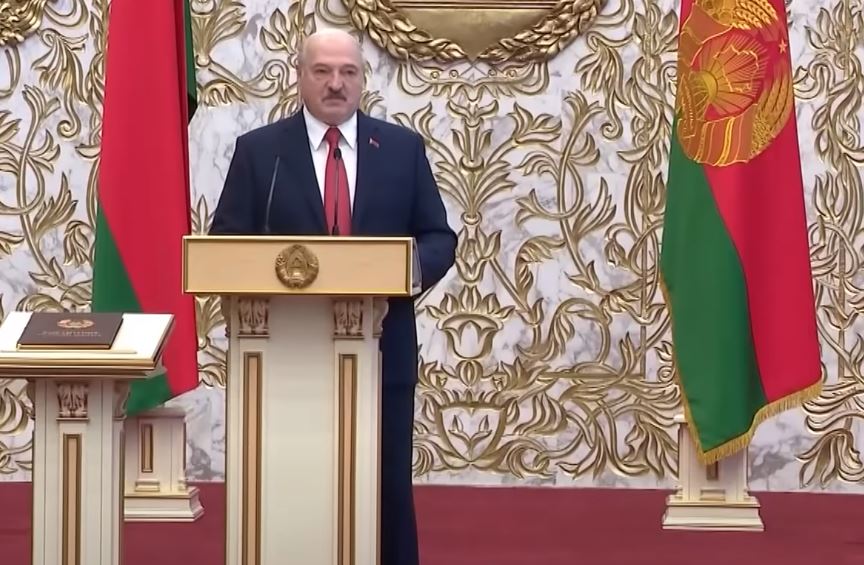 Стоп-кадр из видеотрансляции