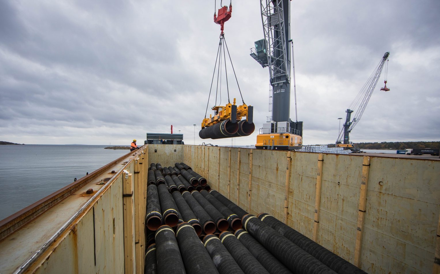 Фото с сайта nord-stream2.com «Северный поток-2»