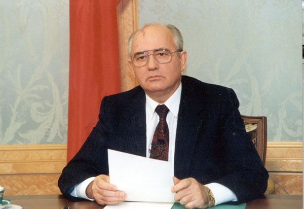 Стоп-кадр из выступления по Центральному телевидению 25 декабря 1991 г.